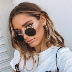 Princess Polly sunglasses